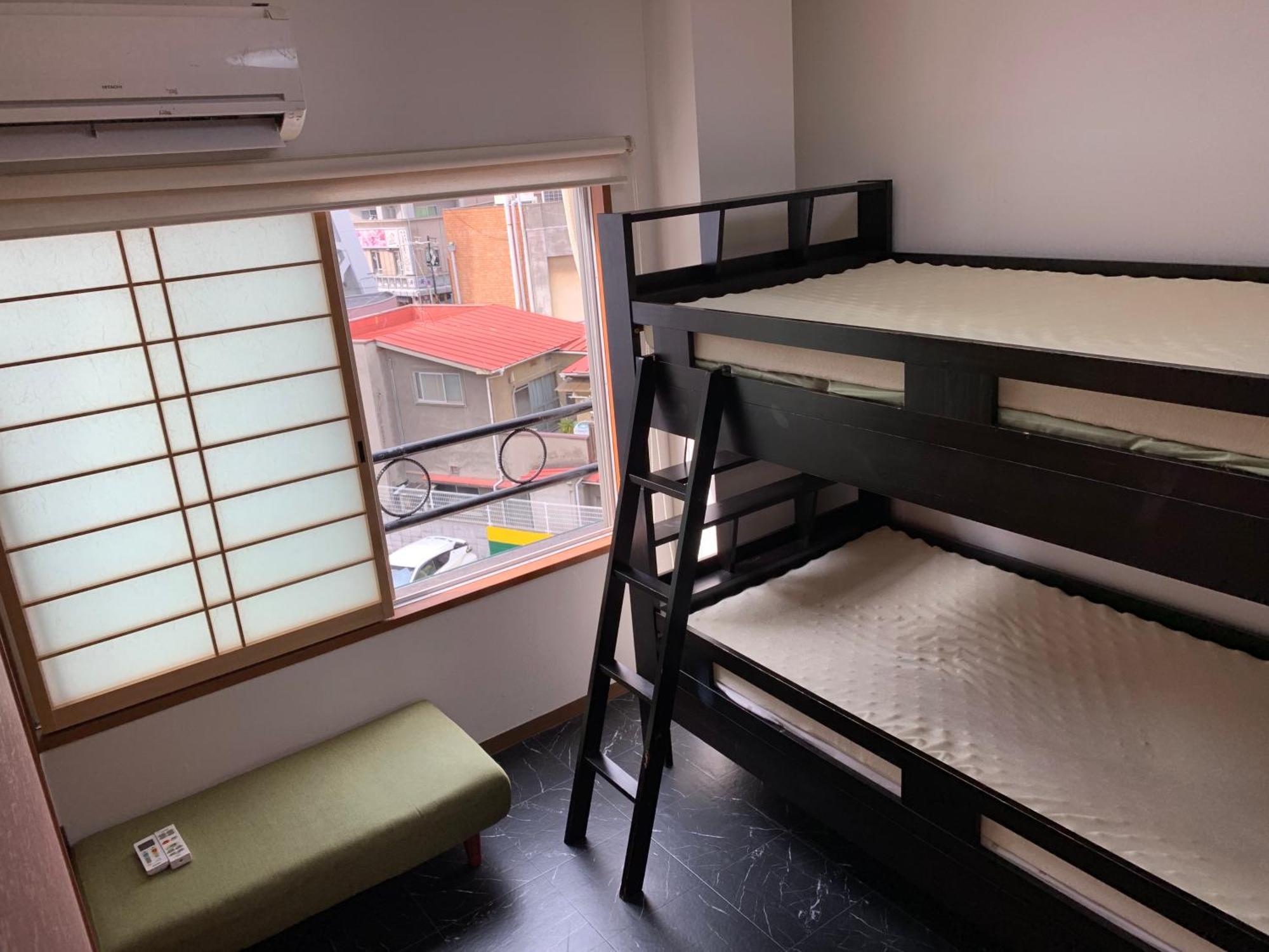 Maru House Hotel Osaka Exterior photo